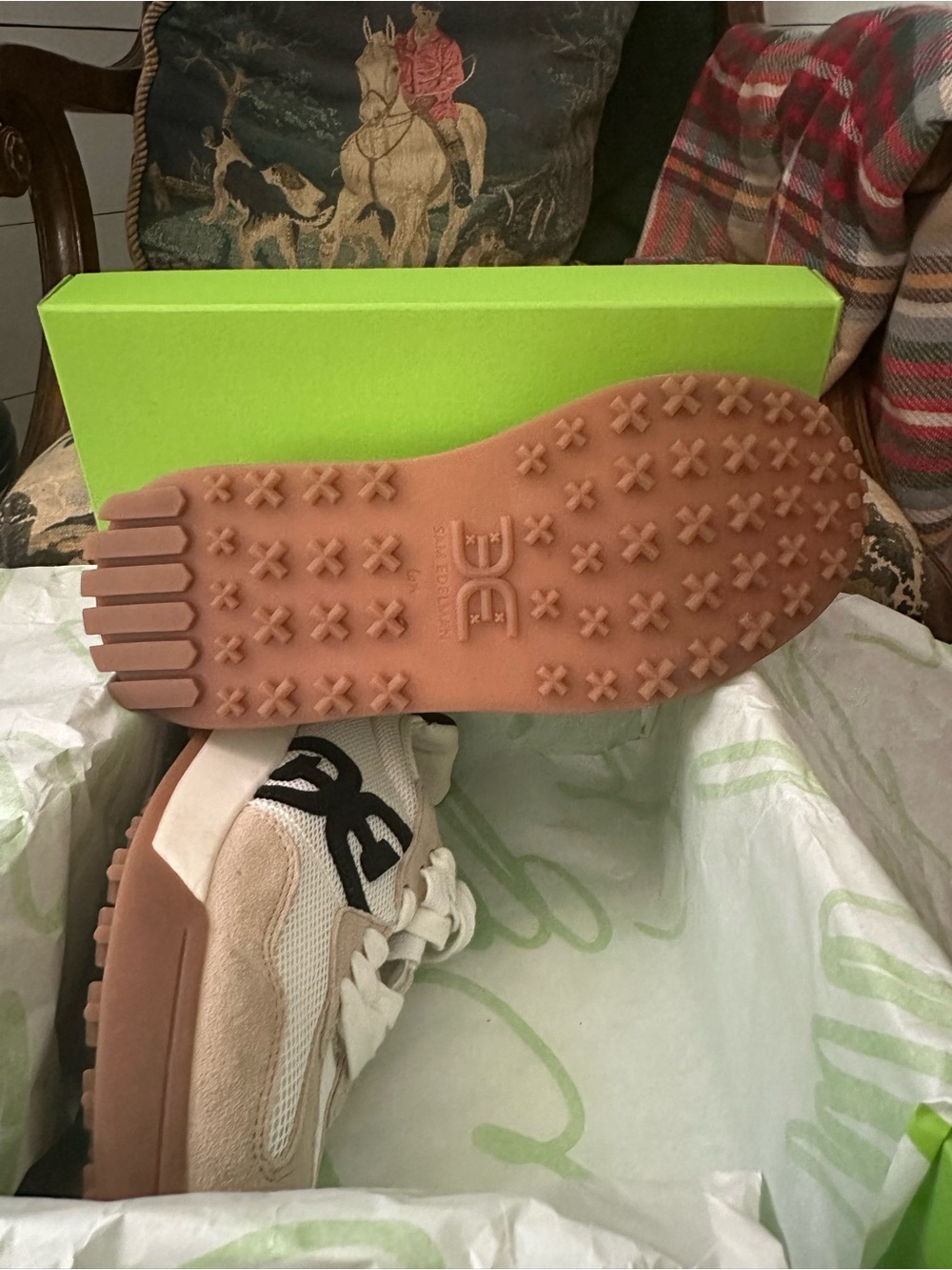 Sam Edelman Tan White Black Accent Sneakers - Picture 5 of 8